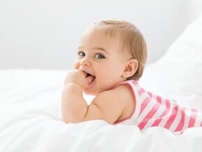 Πιπίλισμα Δαχτύλου σε Βρέφη