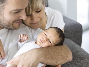 Το μωρό σου βγάζει γουλιές: Μην ανησυχείς! Το μωρό σου βγάζει γουλιές: Μην ανησυχείς!